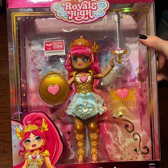 Valkyrie Doll Royale High *NO CODE JUST TOY* - Picture 2 of 6